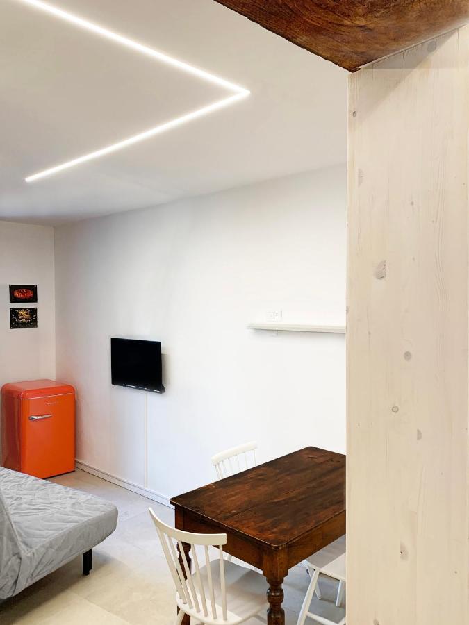 Antica Torre Apartman Sondrio Kültér fotó